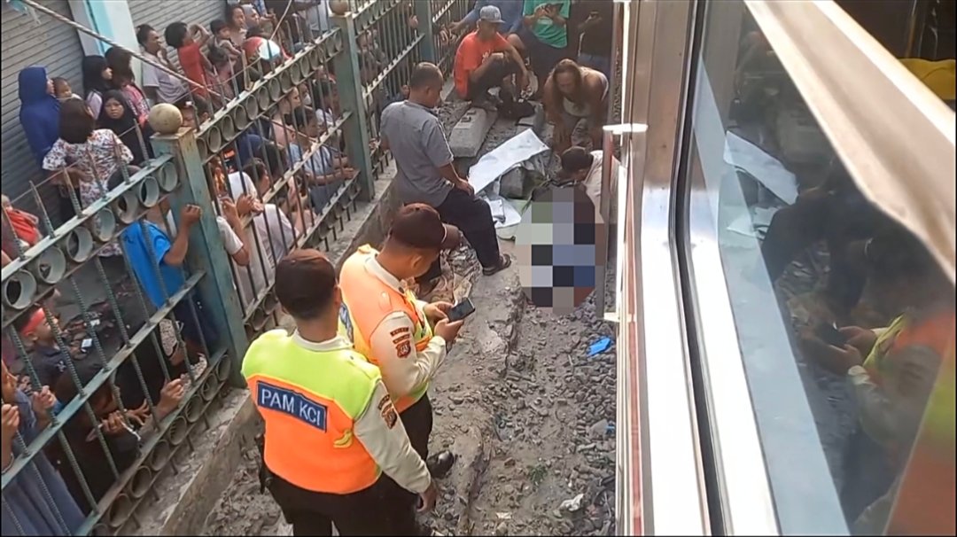 Pelajar SMA Tewas Tertemper KRL di Kalideres